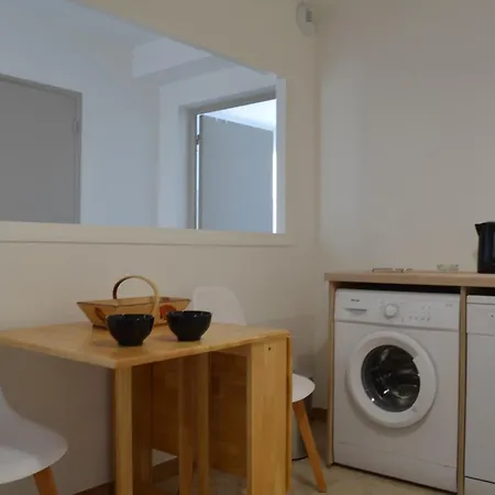 Elegant T2 Avec Jardin, Secteur Calme, Proche Et Commerces - - Fr-1-225-650 Holiday home *
