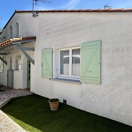 Elegant T2 Avec Jardin, Secteur Calme, Proche Et Commerces - - Fr-1-225-650 Holiday home *