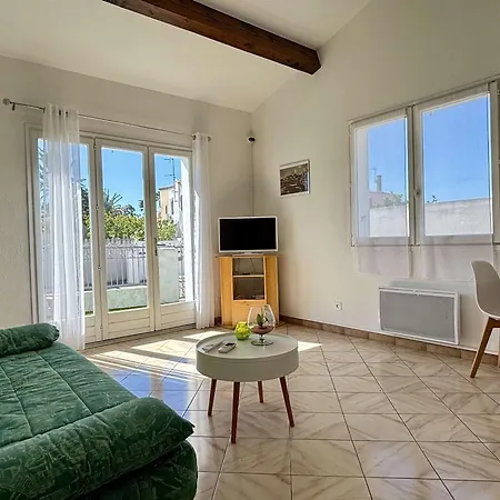 Elegant T2 Avec Jardin, Secteur Calme, Proche Et Commerces - - Fr-1-225-650 Holiday home